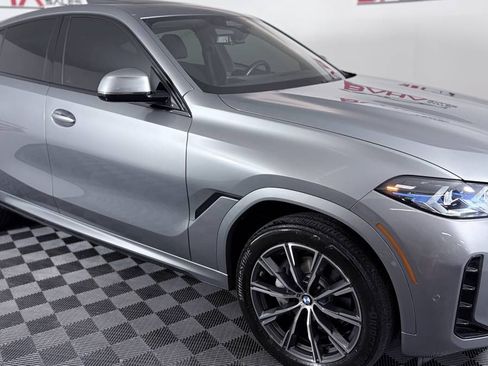 Used 2025 BMW X6 xDrive40i w/ Climate Comfort Package AWD/4WD image 9
