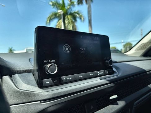Used 2024 Honda Accord EX image 33