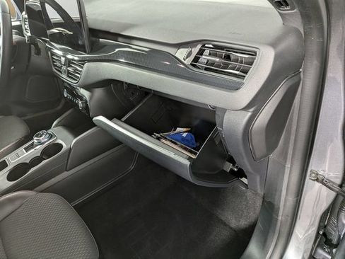 Used 2024 Ford Escape ST-Line w/ Tech Pack #1 AWD/4WD image 32