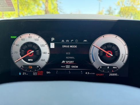 Used 2024 Kia Niro Wind w/ Wind Preserve Package FWD image 20