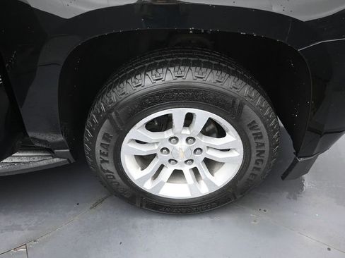 Used 2020 Chevrolet Tahoe LS w/ Skid Plate Package AWD/4WD image 32