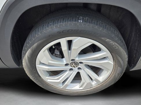 Used 2022 Volkswagen Atlas SE image 31