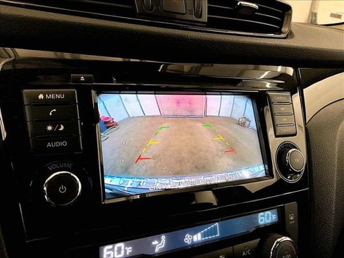 Used 2020 Nissan Rogue Sport SV AWD/4WD image 20
