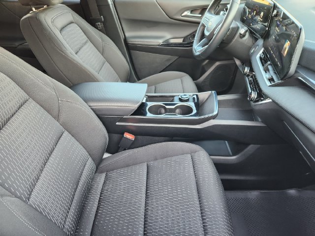 Used 2026 Chevrolet Equinox LT FWD image 19