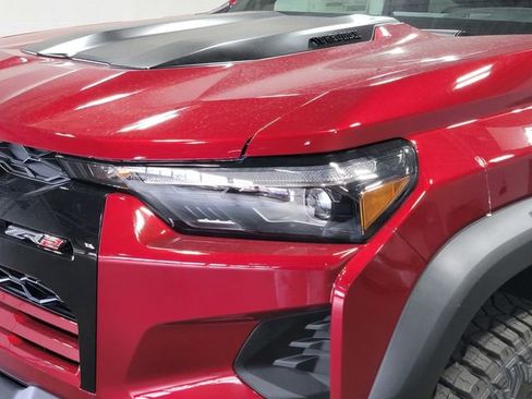 New 2026 Chevrolet Colorado ZR2 AWD/4WD image 9