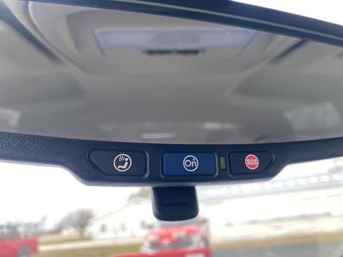 Used 2022 Chevrolet Colorado W/T w/ Custom Special Edition image 26