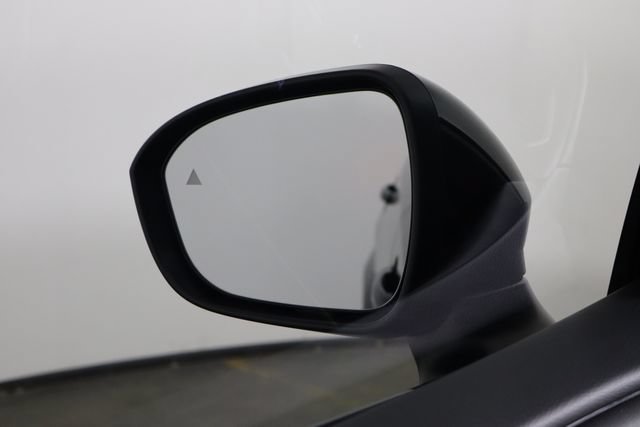 Used 2023 Nissan Ariya FWD image 43