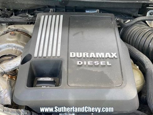 Used 2020 Chevrolet Silverado 1500 LTZ w/ LTZ Premium Package AWD/4WD image 62