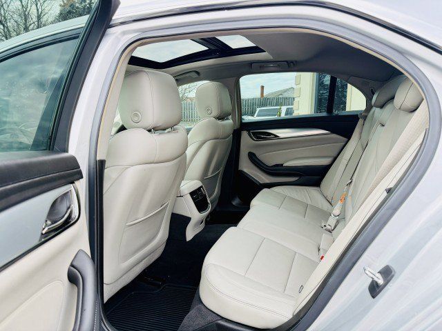 Used 2019 Cadillac CTS Luxury RWD image 8