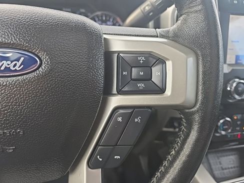 Used 2020 Ford F350 Lariat AWD/4WD image 22