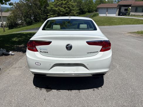 Used 2018 Buick LaCrosse Preferred FWD image 4