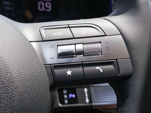 New 2026 Hyundai Kona SEL Premium FWD image 13