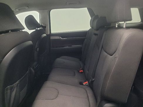 Used 2022 Hyundai Palisade SE FWD image 18