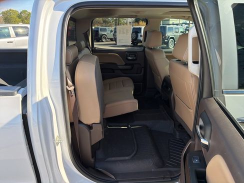 Used 2018 GMC Sierra 3500 Denali w/ Duramax Plus Package image 19