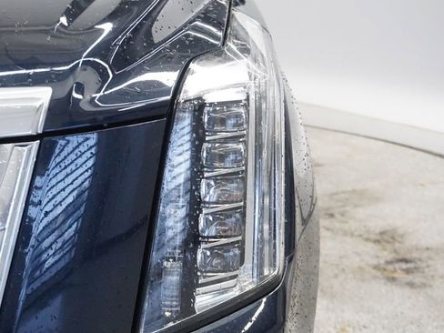 Used 2017 Cadillac Escalade ESV Platinum image 12