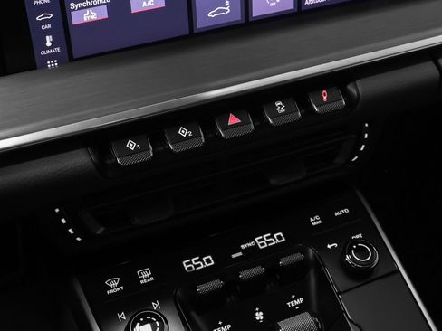 Certified 2021 Porsche 911 Carrera RWD image 49