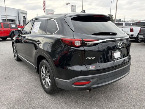 Used 2018 MAZDA CX-9 Touring w/ Touring Premium Package image 8