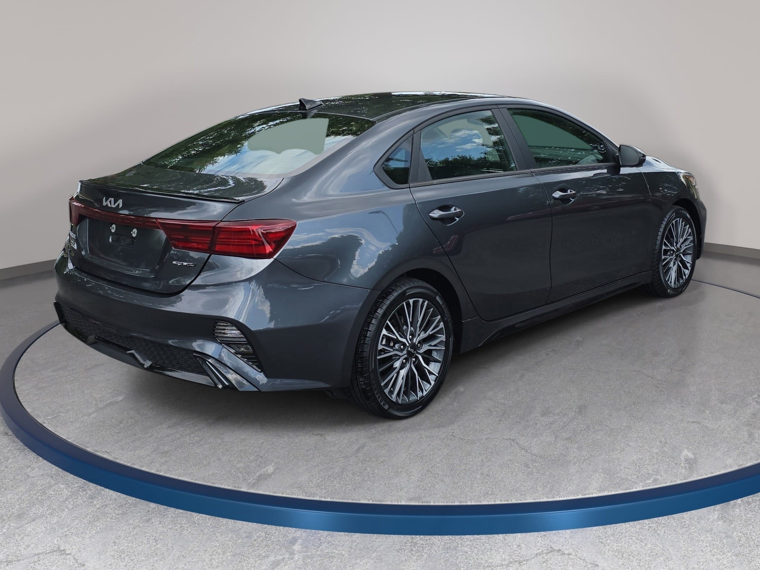 Used 2024 Kia Forte GT-Line FWD image 5