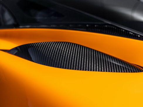 Used 2025 McLaren GTS image 15