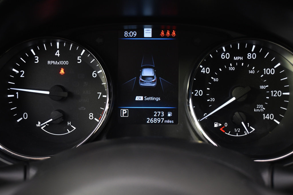 Used 2022 Nissan Rogue Sport SL AWD/4WD image 26
