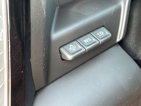 New 2026 GMC Sierra 3500 Denali Ultimate w/ LPO, Black Badging Package image 28