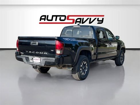 Used 2019 Toyota Tacoma TRD Off-Road image 7