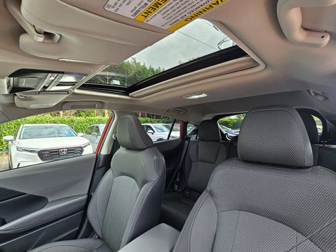 Used 2024 Subaru Crosstrek 2.0i Premium AWD/4WD image 25