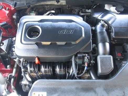 Used 2017 Hyundai Sonata SE image 19