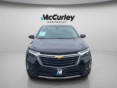 Used 2024 Chevrolet Equinox LT AWD/4WD image 2