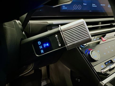 Used 2025 Hyundai Santa Fe SEL AWD/4WD image 25