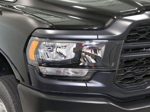 New 2024 RAM 2500 Tradesman w/ Convenience Group image 53
