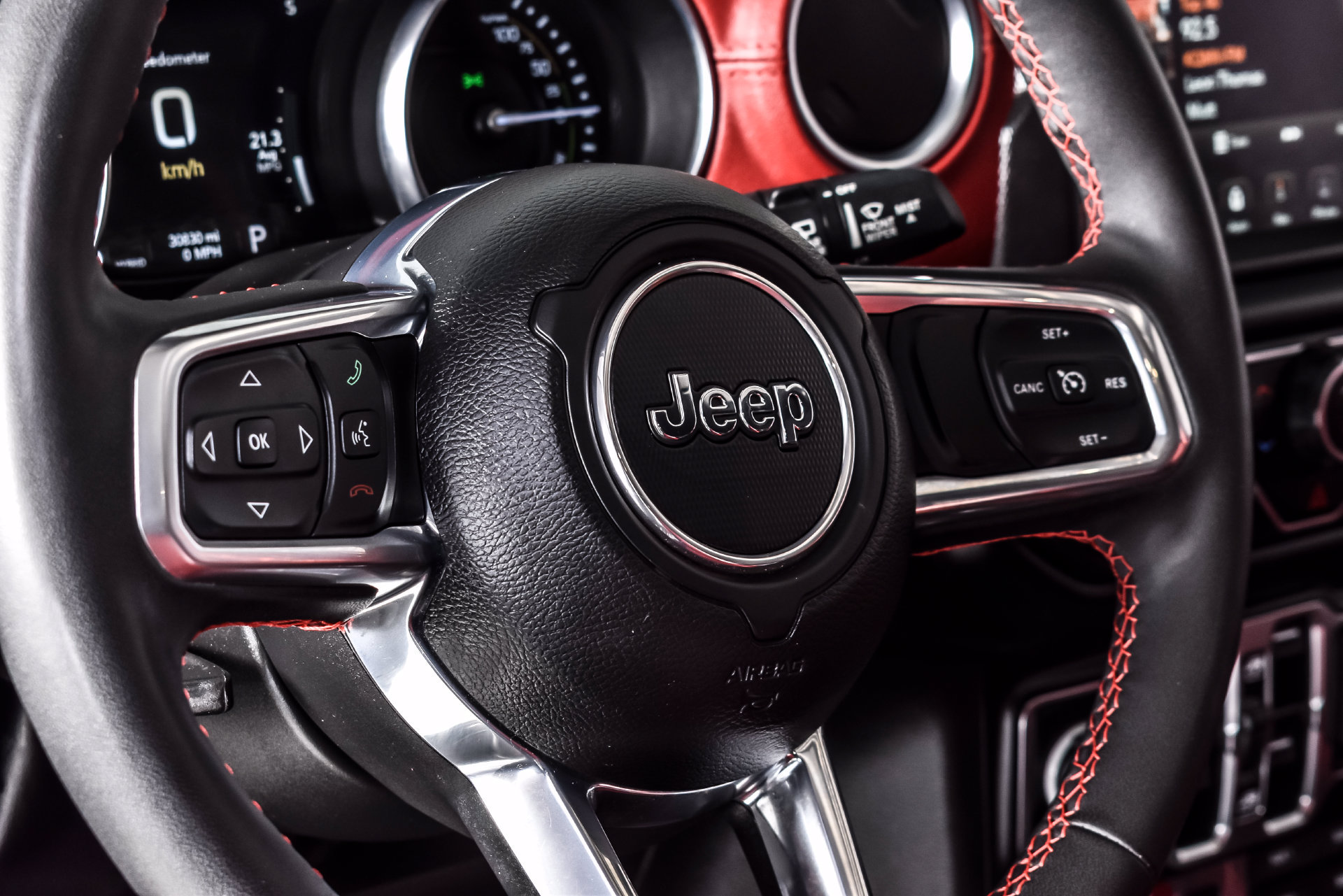 Used 2023 Jeep Wrangler Unlimited Rubicon 4xe AWD/4WD image 15