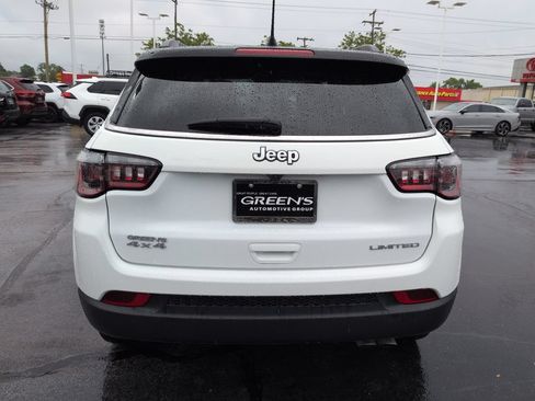 Used 2022 Jeep Compass Limited w/ Sun and Sound Group AWD/4WD image 4