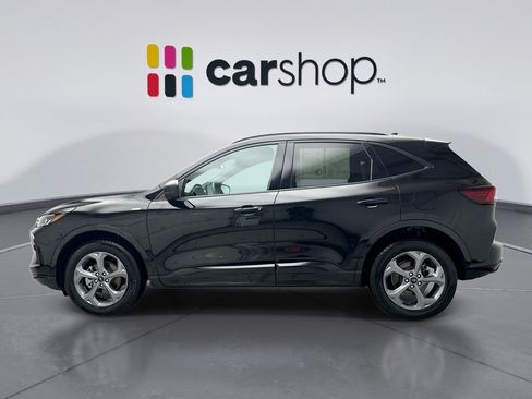 Used 2023 Ford Escape ST-Line w/ Tech Pack #1 AWD/4WD image 2