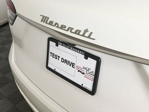 Used 2022 Maserati Levante GT image 38
