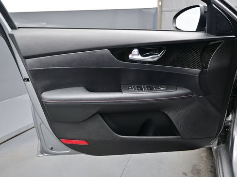 Used 2024 Kia Forte GT FWD image 9