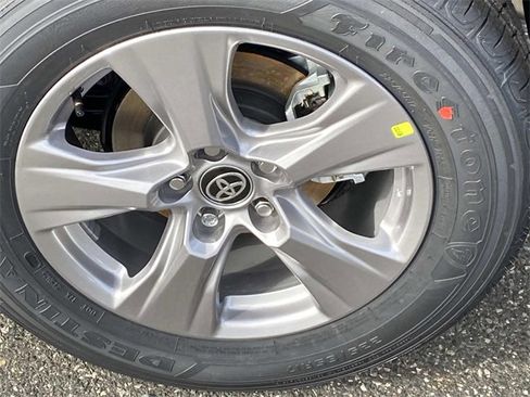 New 2025 Toyota RAV4 XLE image 6