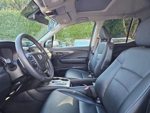 Used 2023 Honda Ridgeline RTL image 19