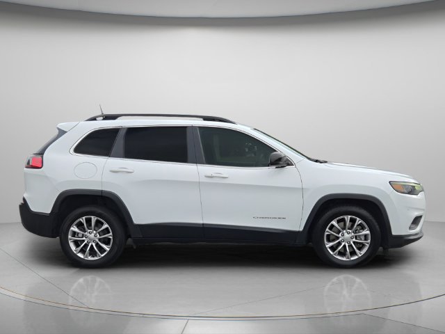 Used 2022 Jeep Cherokee Latitude Lux FWD image 9