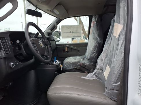 New 2025 Chevrolet Express 2500 w/ Driver Convenience Package RWD image 13