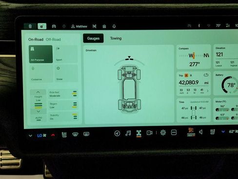 Used 2022 Rivian R1S Launch Edition Quad AWD/4WD image 17