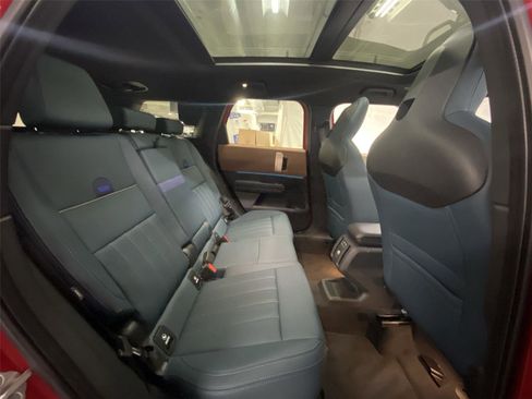 Certified 2025 MINI Cooper Countryman S w/ Comfort Package Max image 28