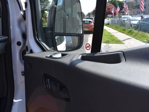Used 2025 Ford Transit 250 Low Roof w/ Exterior Upgrade Package RWD image 21