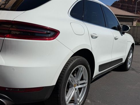 Used 2018 Porsche Macan S AWD/4WD image 24
