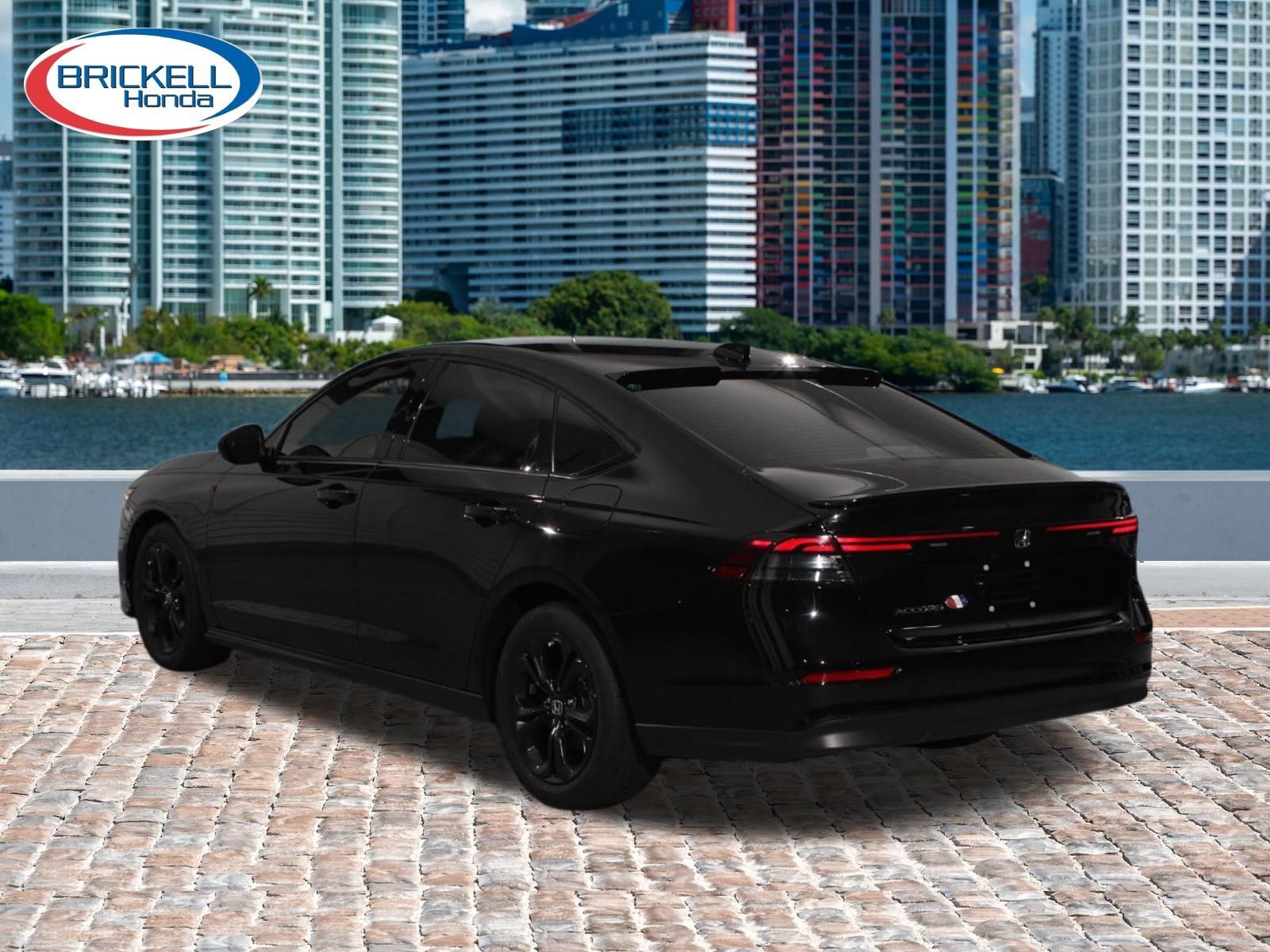 Certified 2025 Honda Accord SE image 3