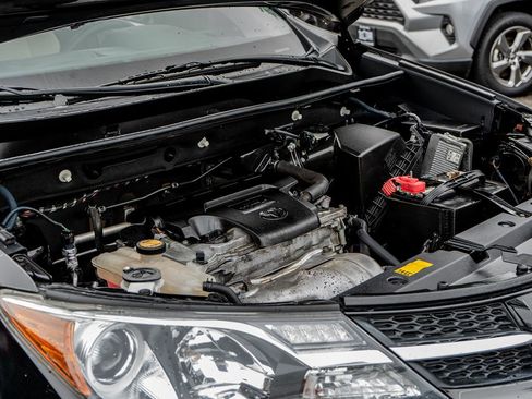 Used 2013 Toyota RAV4 Limited image 39