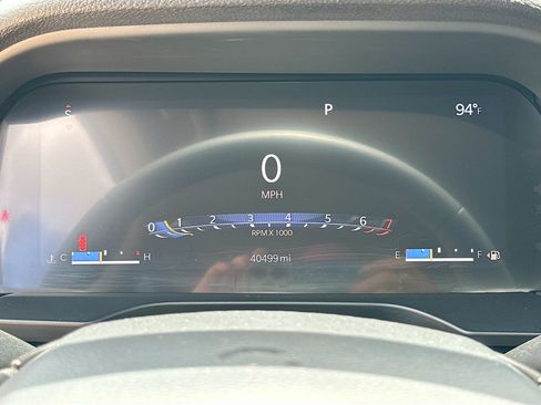 Used 2023 Jeep Grand Cherokee L Laredo RWD image 12