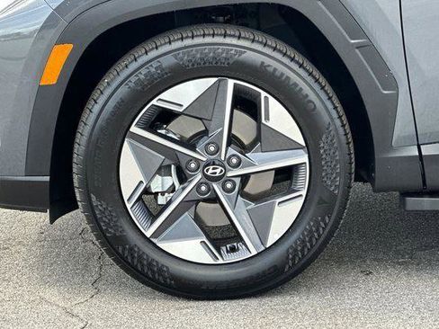 Certified 2026 Hyundai Tucson SEL FWD image 25