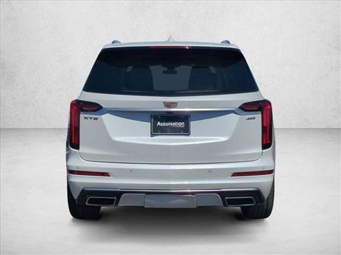 Used 2020 Cadillac XT6 Premium Luxury FWD image 7