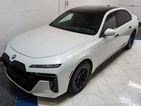 Used 2023 BMW 760i xDrive 760i xDrive w/ Executive Package image 48